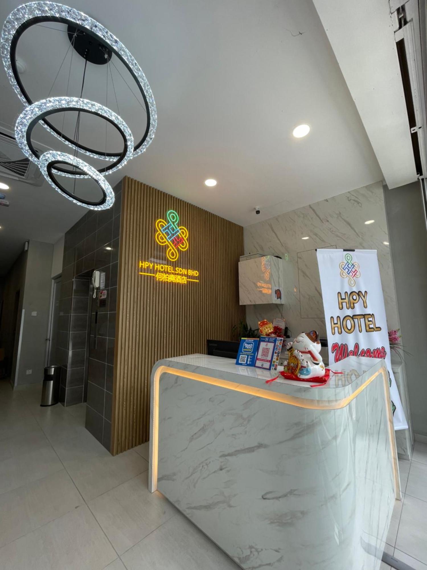 Hpy Hotel Ipoh Bagian luar foto